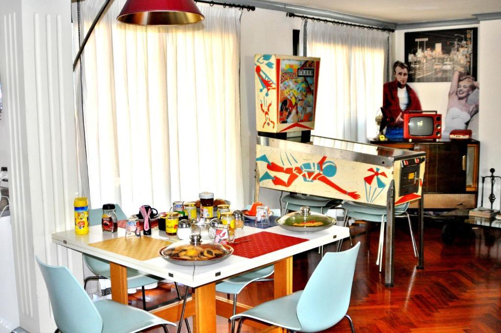 Alojamento de Acomodação e Pequeno-almoço Il Boom 2*
